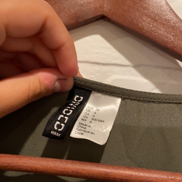 H&M romper - Picture 2 of 9